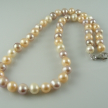 Perlový náhrdelník, sladkovodní perly 8 - 8,5 mm