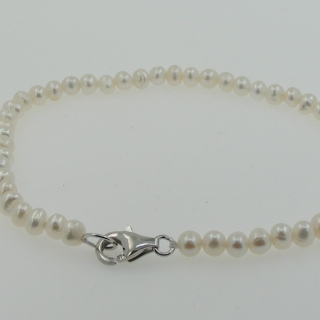 Perlový náramek 4-5 mm - sladkovodní kultivovaná perla