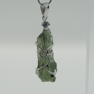 Vltavín - přívěsek v bílém Au