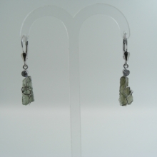 Náušnice s vltavíny v bílém zlatě