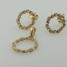 Souprava ve žlutém zlatě se zirkony