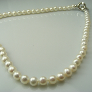 Perlový náhrdelník - sladkovodní perly 7,5 - 8