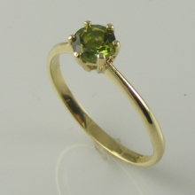 Prsten ve žlutém zlatě s turmalínem
